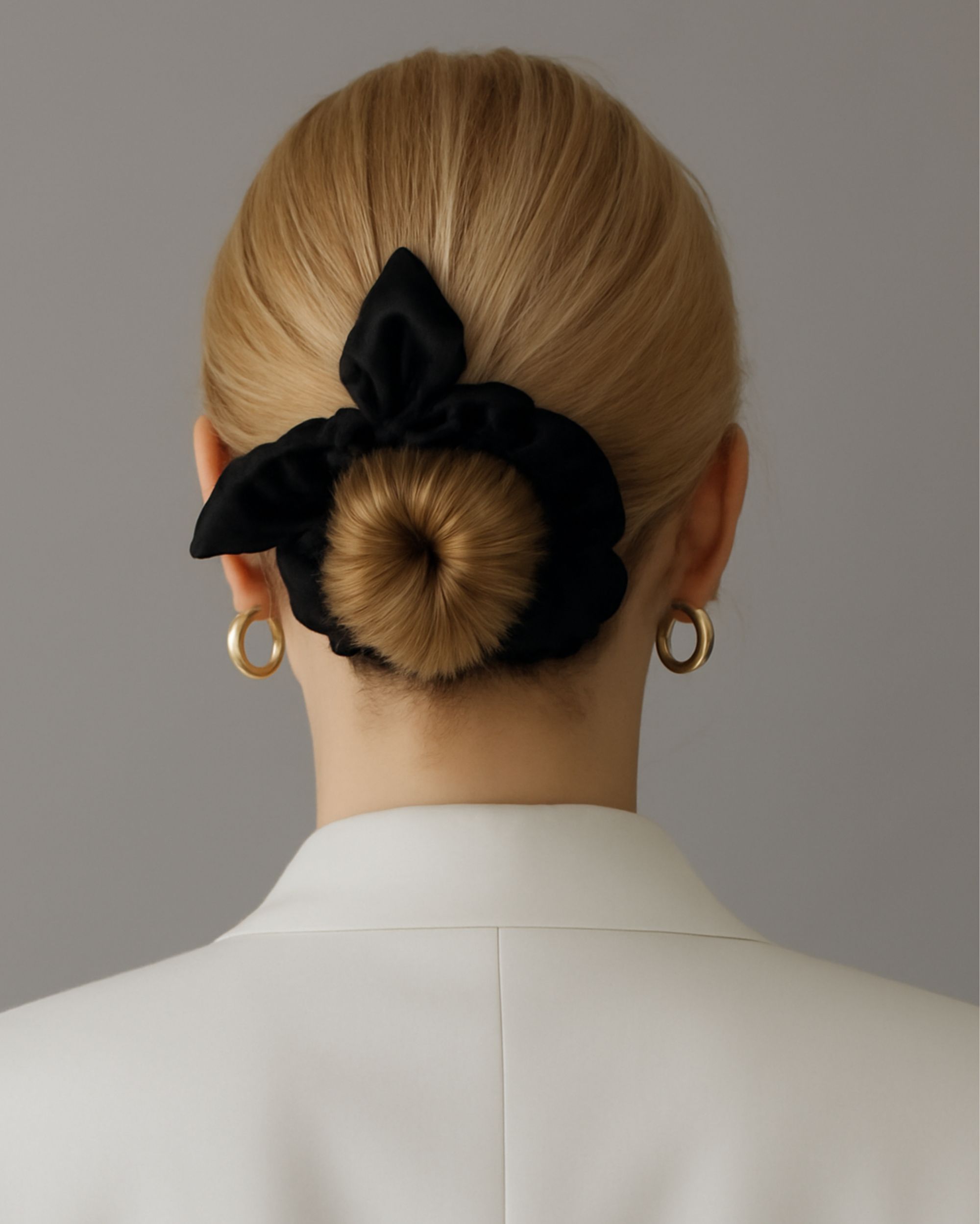 Silk scrunchie with ears - black