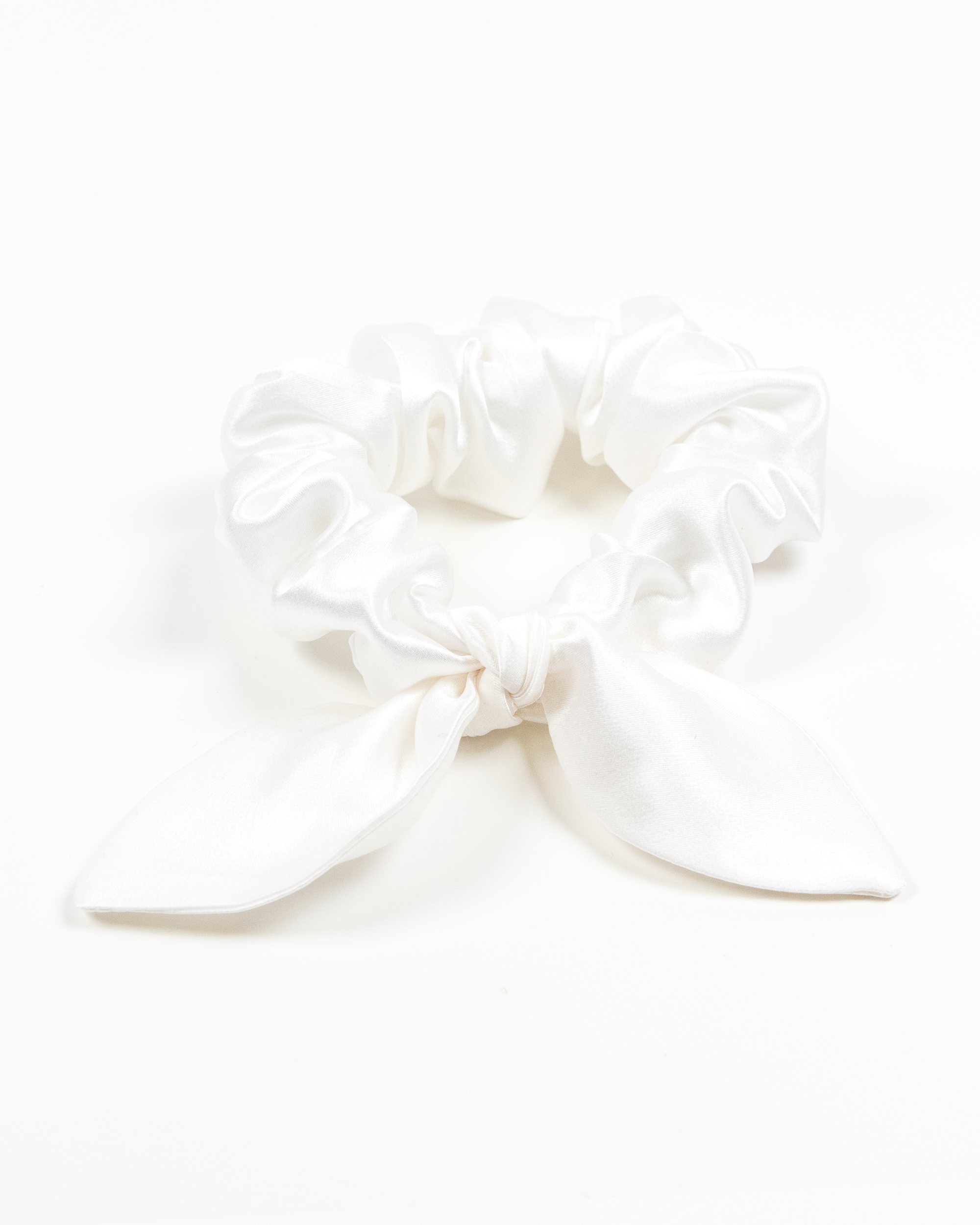 Silk scrunchie with ears - ecru