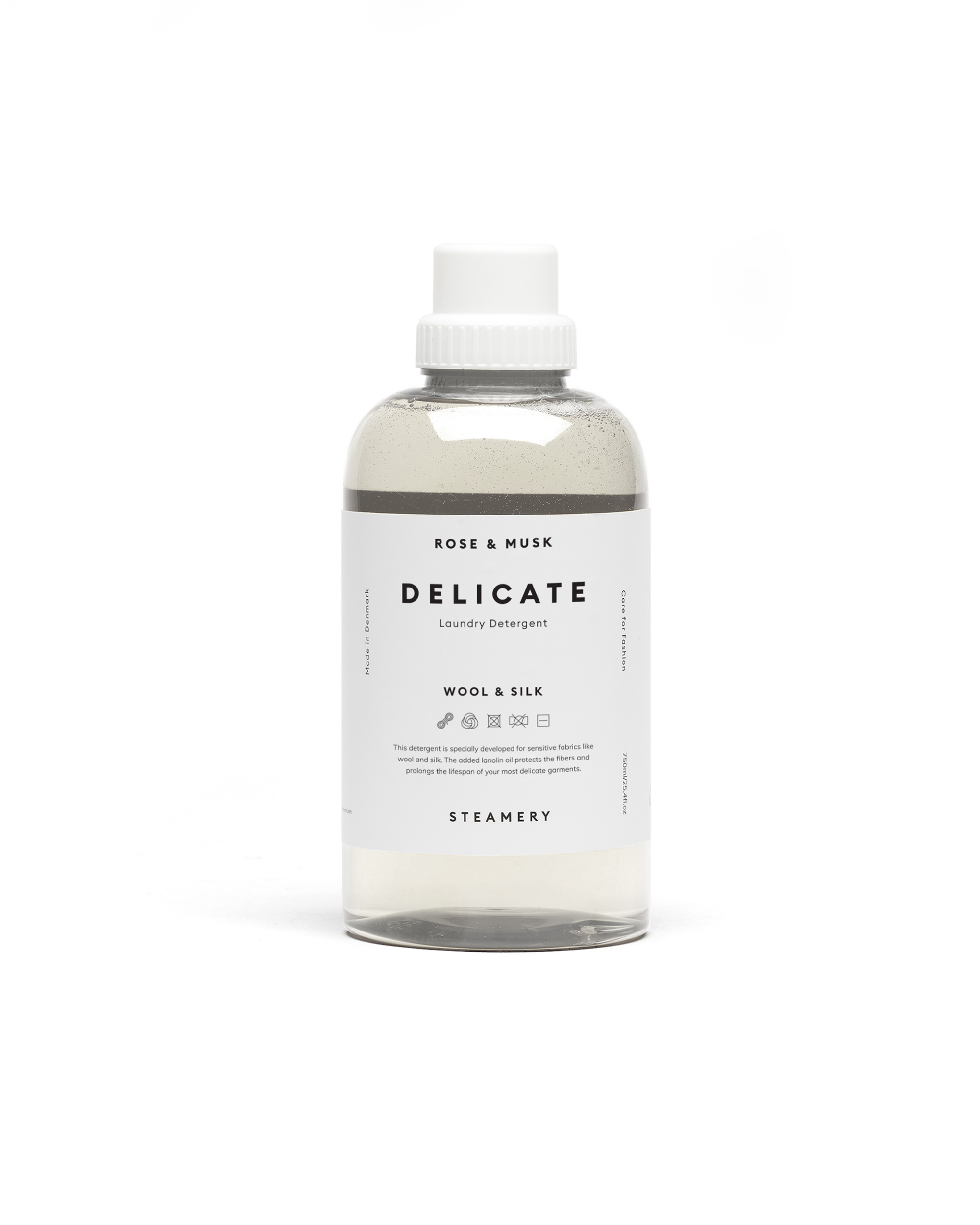 Gentle silk washing liquid with lanolin